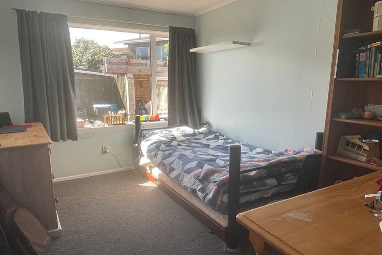 Photo of property in 14 Beachman Grove, Hilltop, Taupo, 3330