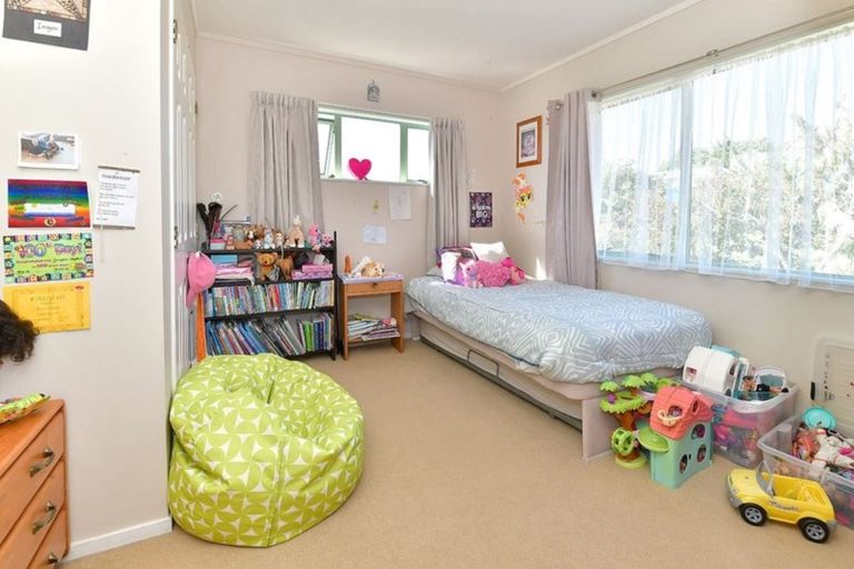 Photo of property in 23 Rakino Avenue, Manly, Whangaparaoa, 0930