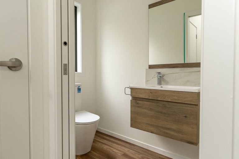 Photo of property in 1/4 Marama Street, Castor Bay, Auckland, 0620