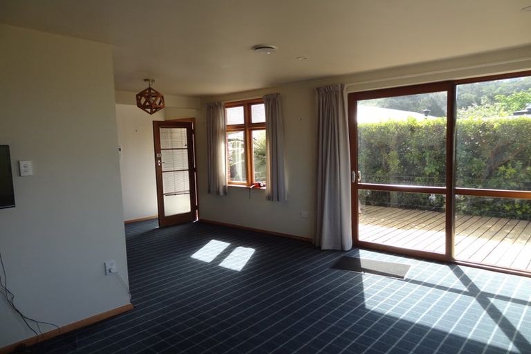 Photo of property in 12 Shandon Street, Roseneath, Port Chalmers, 9023
