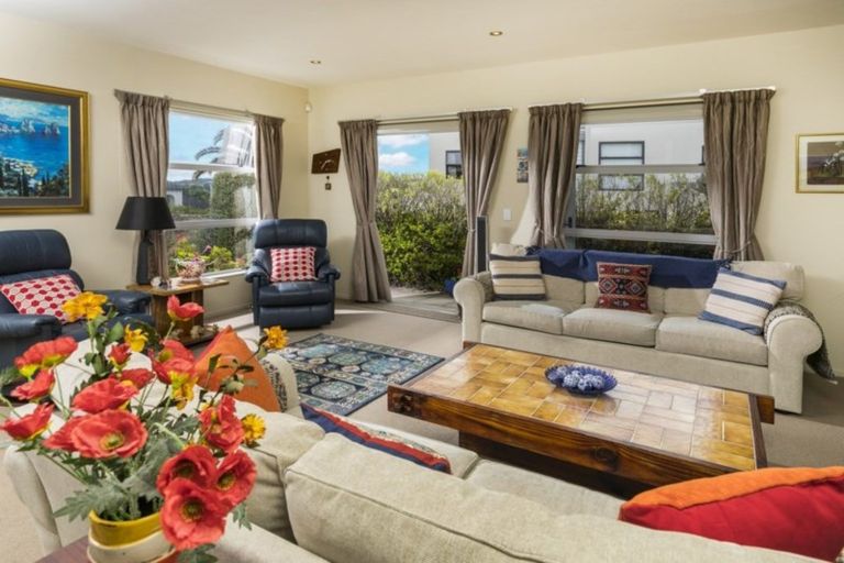 Photo of property in 22/40 Scarlet Oak Drive, Schnapper Rock, Auckland, 0632