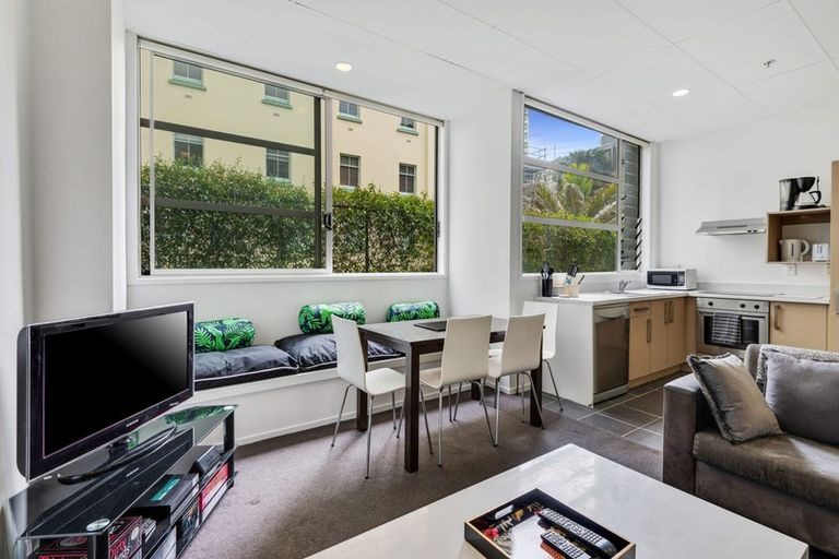 Photo of property in Cambridge Apartments, 303/43 Anzac Avenue, Auckland Central, Auckland, 1010