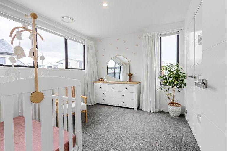 Photo of property in 17 Te Paea Crescent, Papamoa Beach, Papamoa, 3118