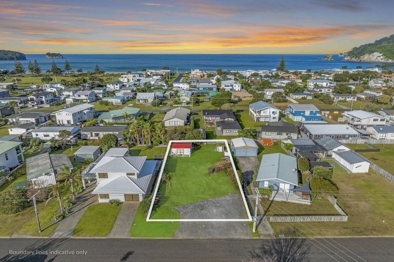Photo of property in 210 Hauturu Street, Whangamata, 3620