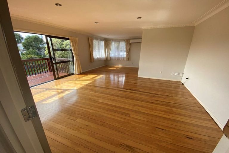 Photo of property in 62 Cardiff Road, Pakuranga, Auckland, 2010