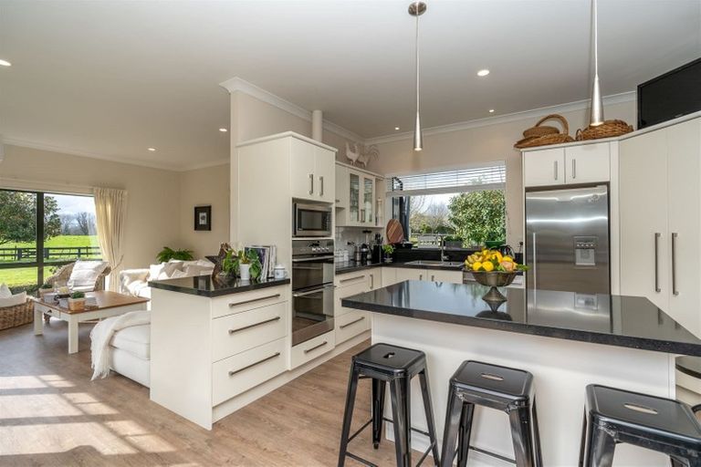 Photo of property in 239 Pencarrow Road, Tamahere, Hamilton, 3283