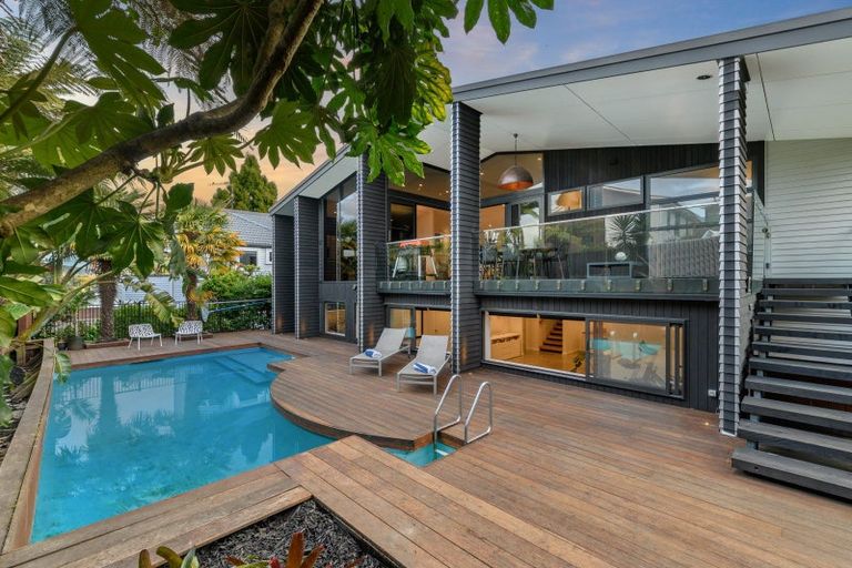 Photo of property in 37 Fourteenth Avenue, Tauranga South, Tauranga, 3112