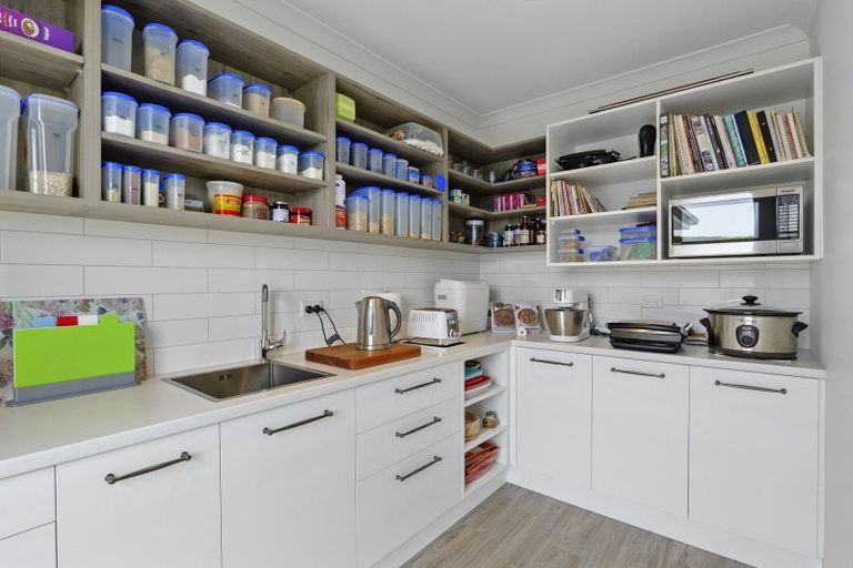 Photo of property in 814 Halkett Road, West Melton, Christchurch, 7671