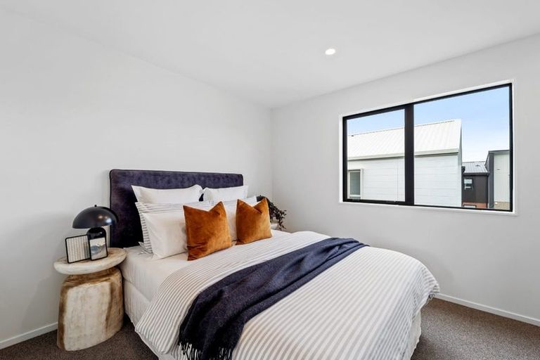 Photo of property in 6/25 Jabuka Street, Glen Eden, Auckland, 0602