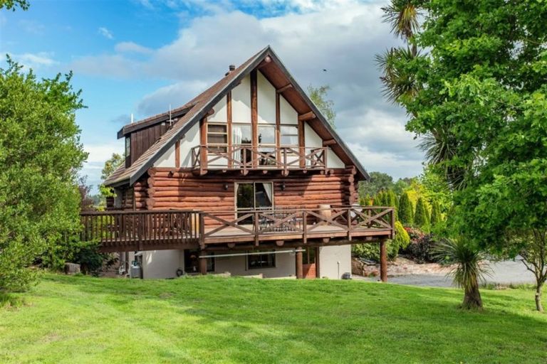 Photo of property in 66 Osborne Road, Amberley, 7410