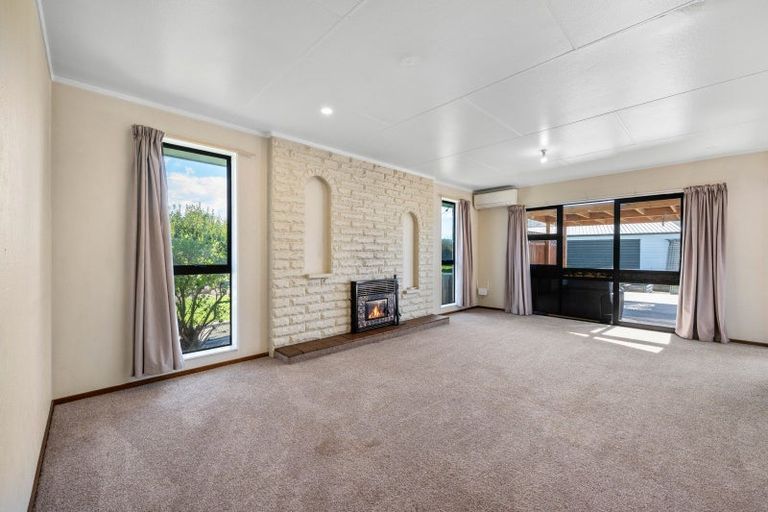 Photo of property in 14 Wakefield Street, Seddon, 7210