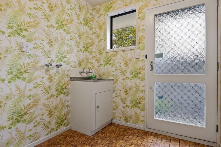 Photo of property in 1/120b Roydvale Avenue, Burnside, Christchurch, 8053