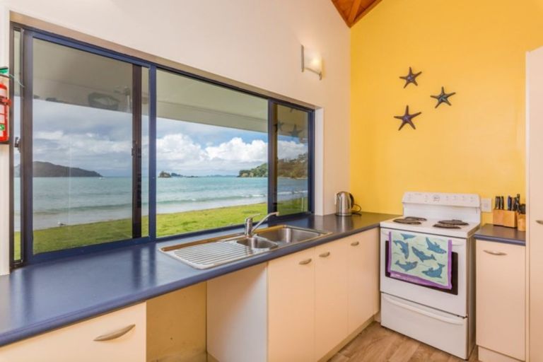 Photo of property in 1 Taiwa Road, Oakura, Hikurangi, 0184