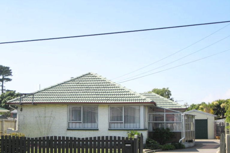 Photo of property in 50 Rowses Road, Aranui, Christchurch, 8061