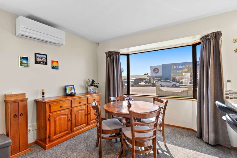 Photo of property in 57 Queenspark Drive, Parklands, Christchurch, 8083