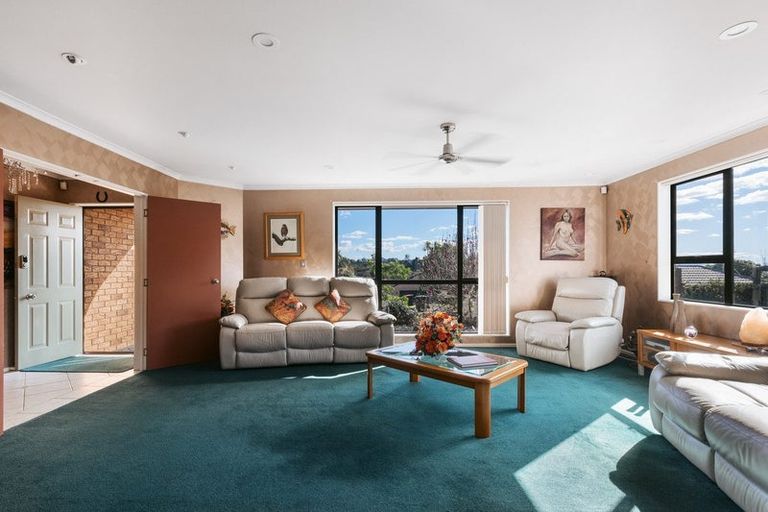 Photo of property in 26 Maddison Place, Welcome Bay, Tauranga, 3112