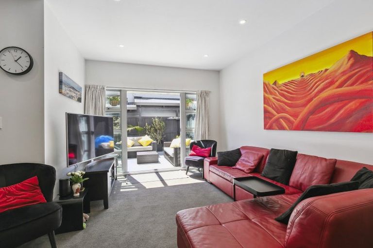 Photo of property in Galleria Apartments, 5/77 Tory Street, Te Aro, Wellington, 6011