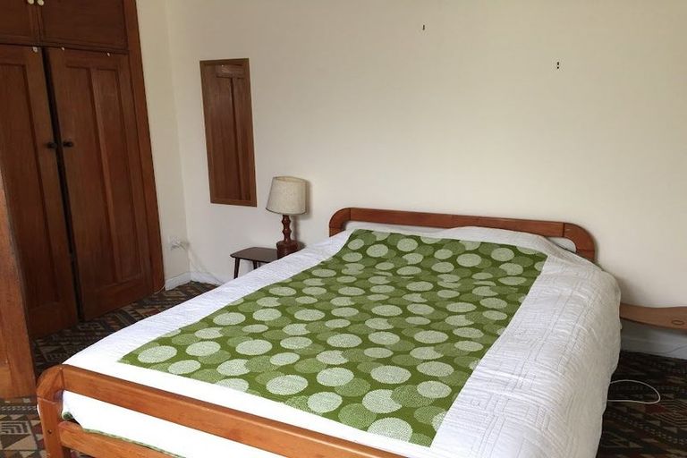 Photo of property in 1/9 Busaco Road, Hataitai, Wellington, 6021