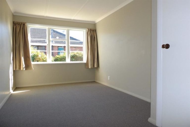 Photo of property in 17 Dunarnan Street, Avonside, Christchurch, 8061