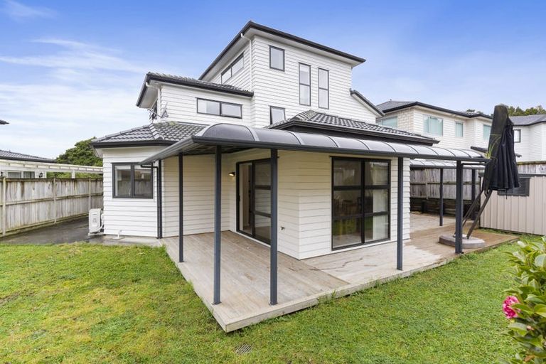 Photo of property in 25 Drumbuoy Drive, Flat Bush, Auckland, 2019