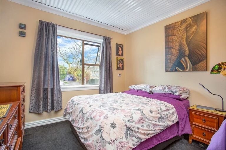 Photo of property in 19 Torrens Road, Hillmorton, Christchurch, 8024