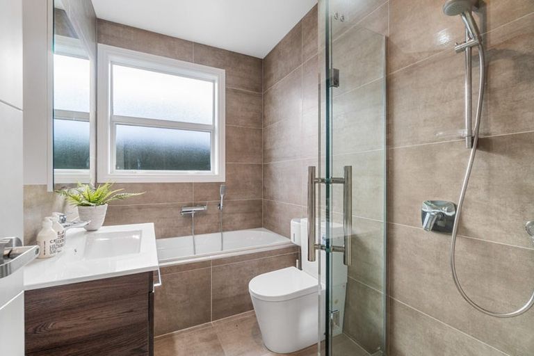 Photo of property in 73 Gribblehirst Road, Sandringham, Auckland, 1025