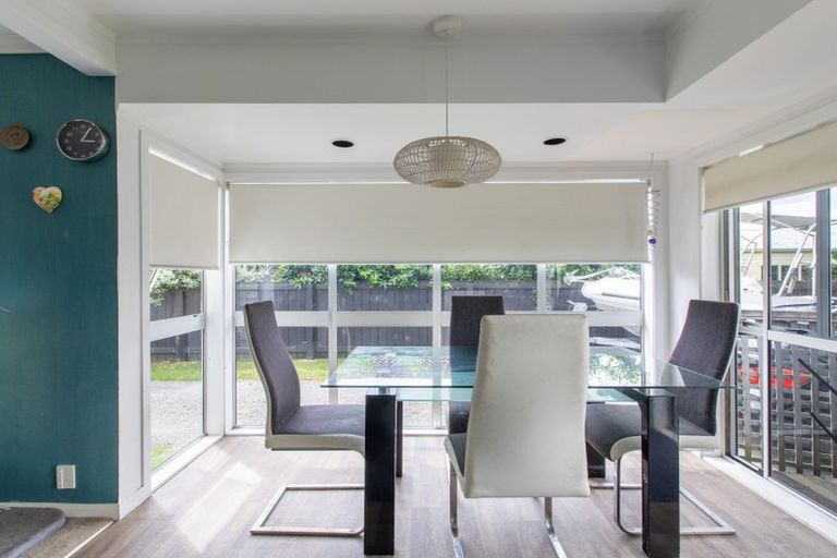 Photo of property in 44 Fairview Street, Fairview Downs, Hamilton, 3214