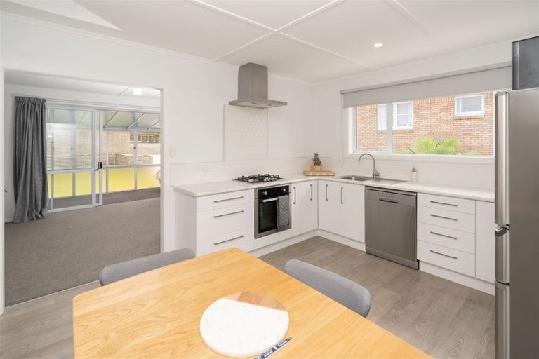 Photo of property in 105 Mahoe Street, Melville, Hamilton, 3206