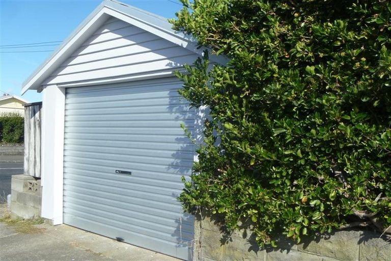 Photo of property in 38 Ngaio Street, Strandon, New Plymouth, 4312