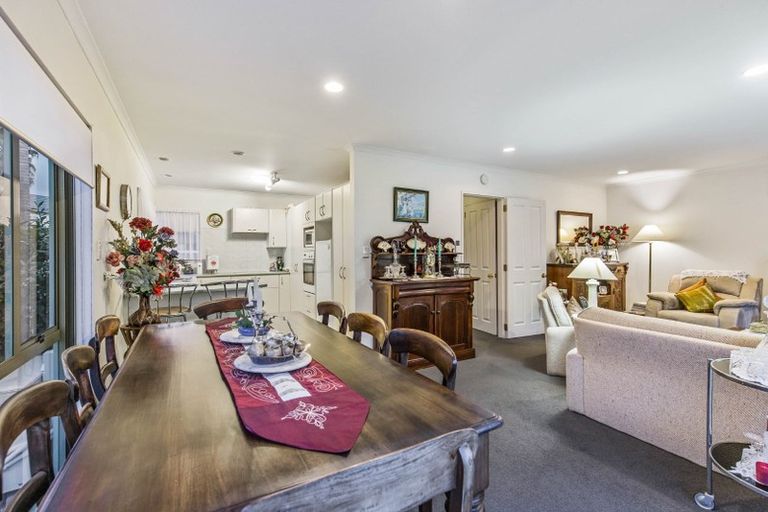 Photo of property in 10m Rathgar Road, Henderson, Auckland, 0610