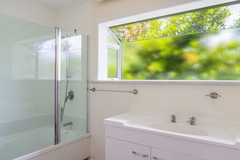 Photo of property in 16 Pouwhare Street, Whakatane, 3120