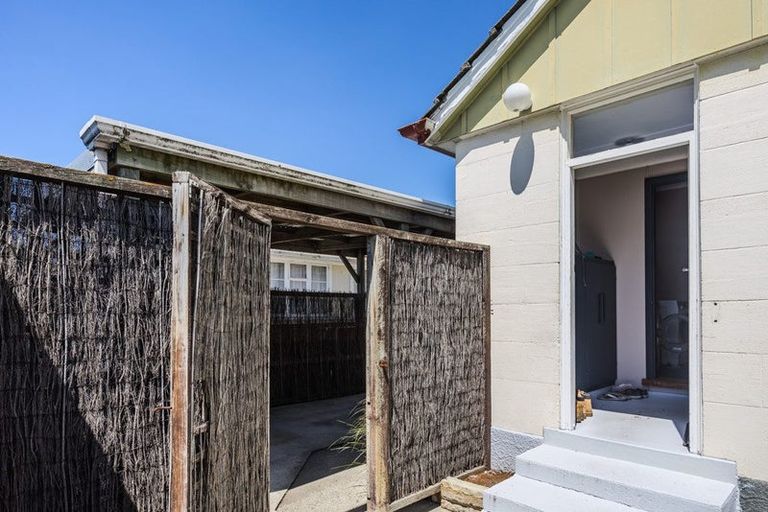Photo of property in 12 Harlech Street, Oamaru North, Oamaru, 9400