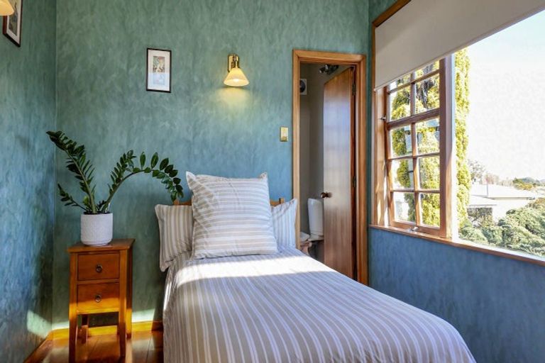 Photo of property in 36 Kaiapo Road, Camberley, Hastings, 4120