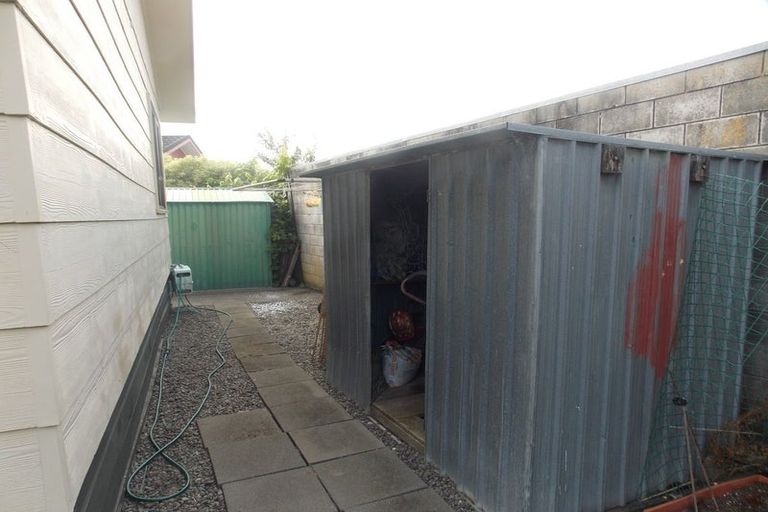 Photo of property in 1 Roots Street West, Feilding, 4702