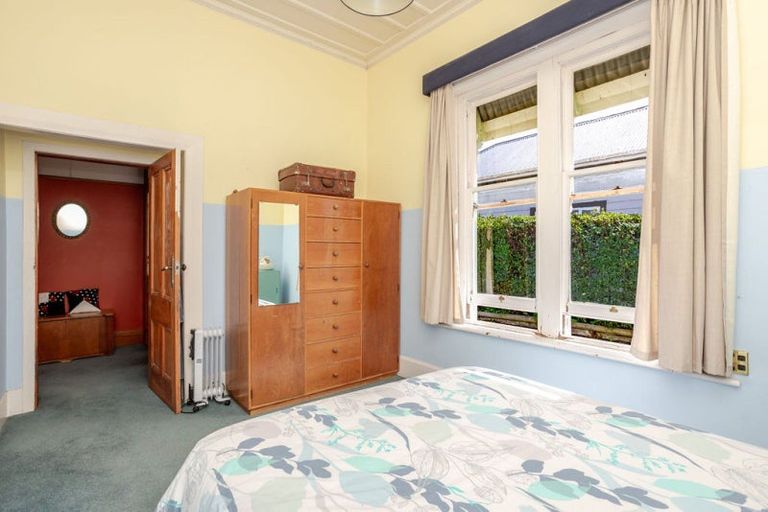 Photo of property in 18 Albert Street, Dannevirke, 4930