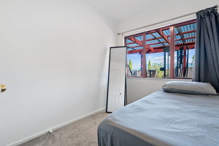 Photo of property in 73 Rathmar Drive, Manurewa, Auckland, 2105