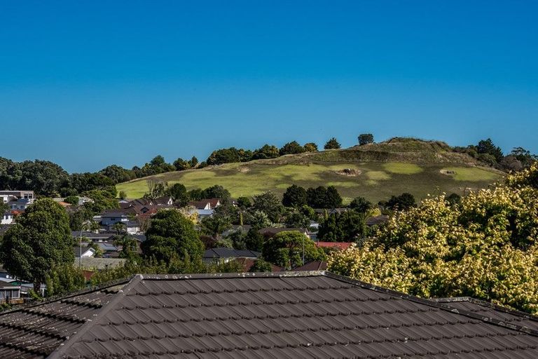 Photo of property in 1/24 Cranberry Place, Bucklands Beach, Auckland, 2012