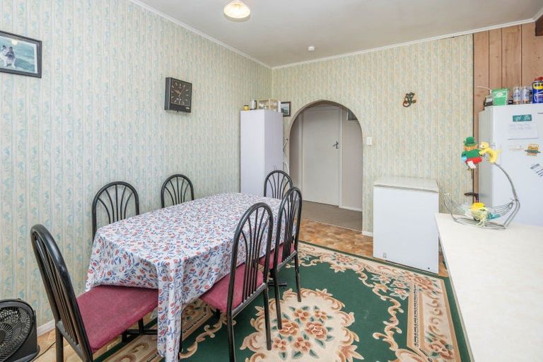 Photo of property in 1 Kimihia Road, Huntly, 3700