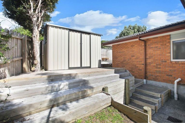 Photo of property in 6 Totara Views Drive, Red Beach, 0932