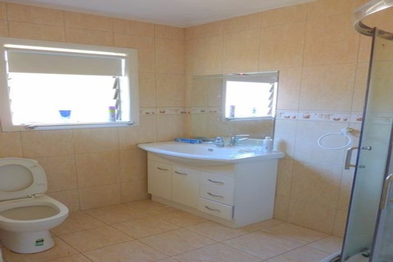 Photo of property in 62a Seabrook Avenue, New Lynn, Auckland, 0600