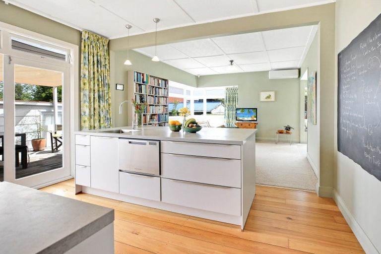 Photo of property in 7 Knighton Road, Hillcrest, Hamilton, 3216