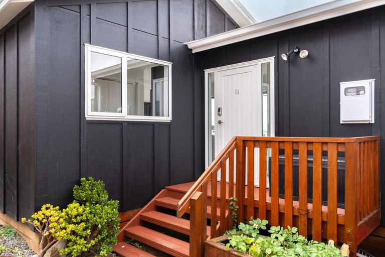 Photo of property in 17a The Drive, Tawa, Wellington, 5028