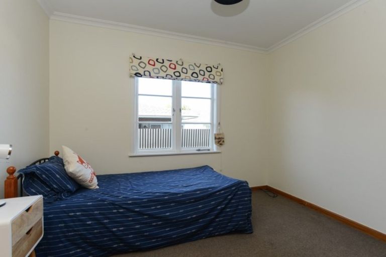 Photo of property in 900 Clive Street, Akina, Hastings, 4122