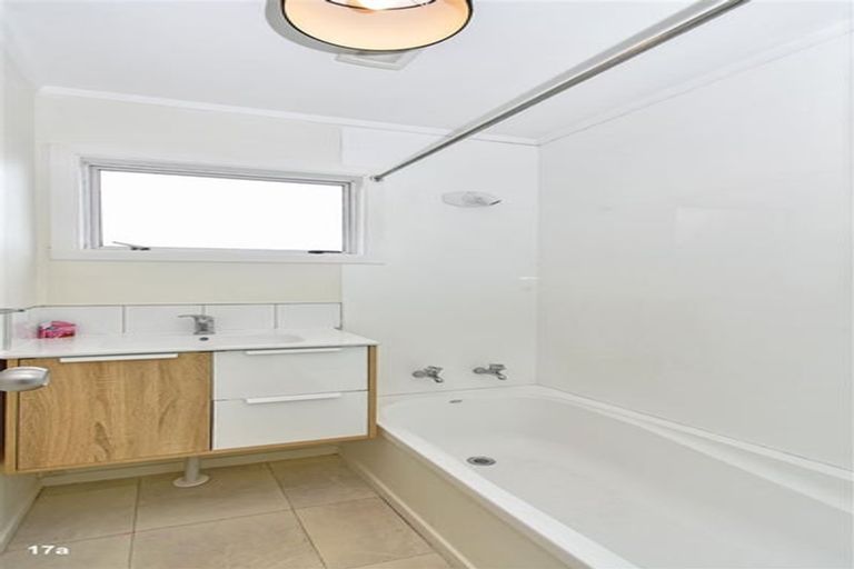 Photo of property in 1/17 Hoturoa Place, Manurewa, Auckland, 2102