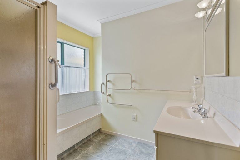 Photo of property in 18 Lisbon Street, Greerton, Tauranga, 3112