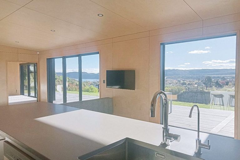 Photo of property in 22 Kittyhawk Drive, Kinloch, Taupo, 3377