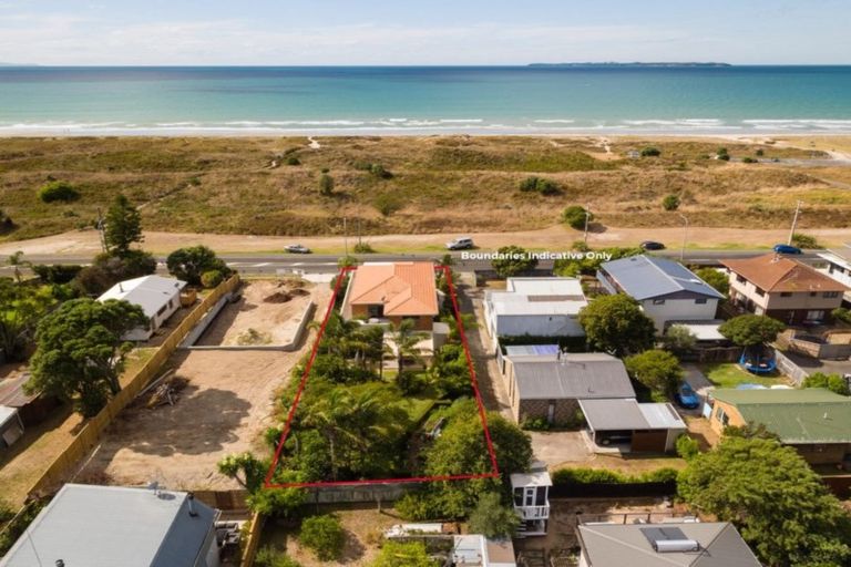 Photo of property in 994 Papamoa Beach Road, Papamoa Beach, Papamoa, 3118