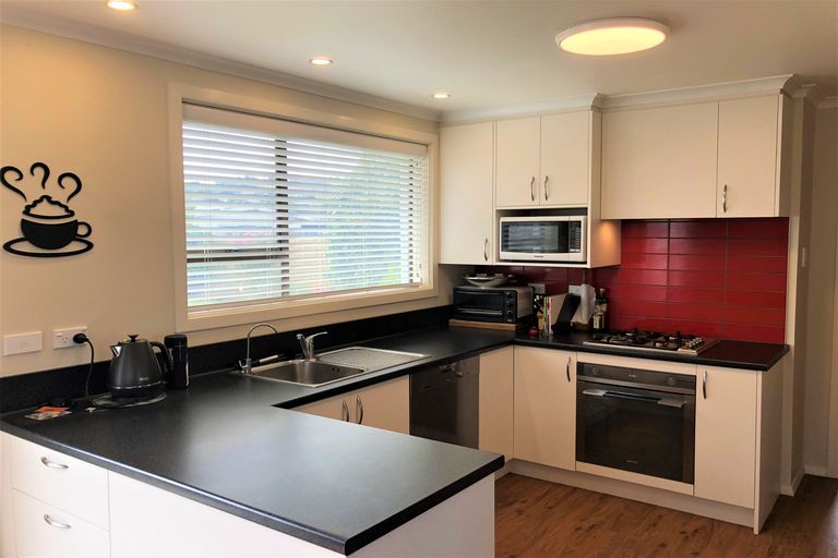 Photo of property in 43 Mcdonald Street, Mosgiel, 9024