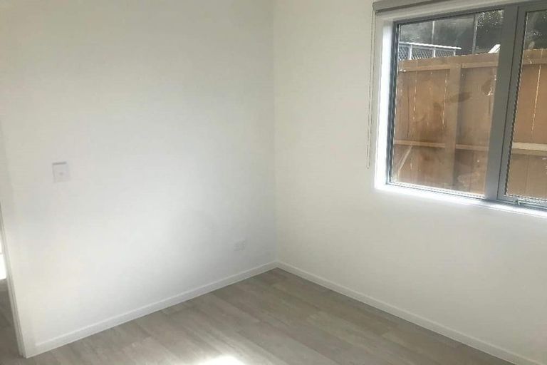 Photo of property in 7 Skyla Place, Massey, Auckland, 0614