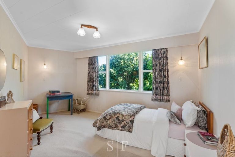 Photo of property in 53 Seddon Street, Waikanae, 5036